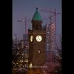 hamburger wahrzeichen: landungsbrücken-turm mit elbpilharmonie (hdri)